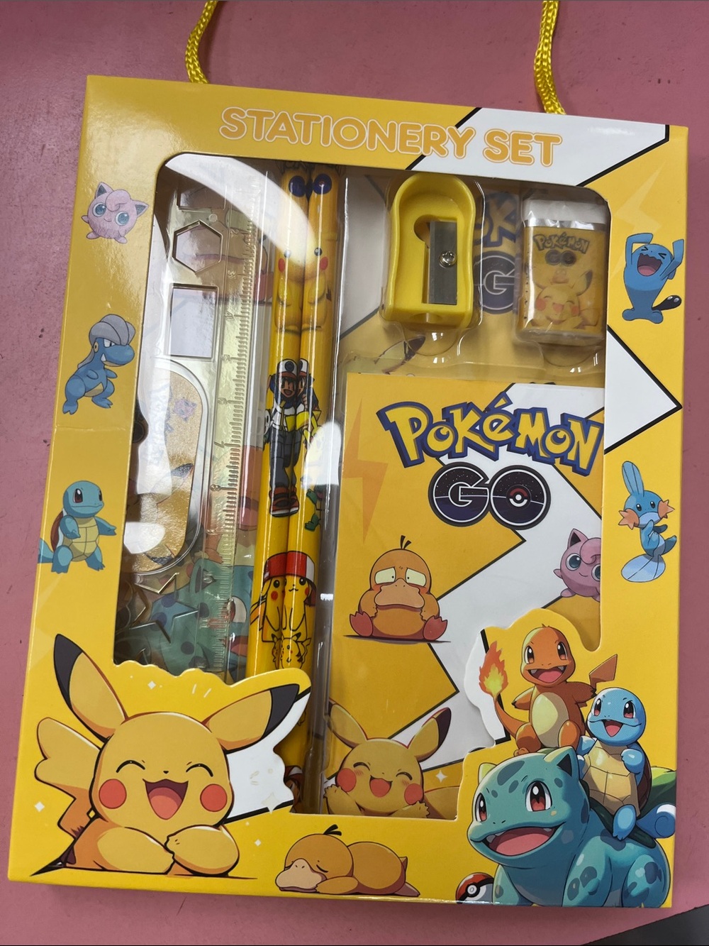 Pokémon GO Yellow Stationery Set